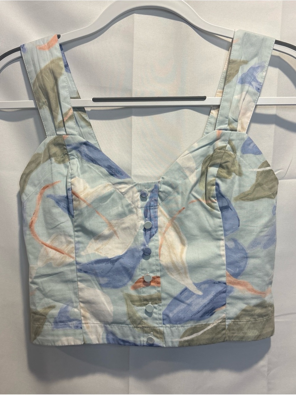 Sleeveless Pastel Abstract Print Crop Top